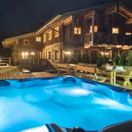 7br Modern Chalet With Sauna- What'app - 0034-635-518-216 - For Reservations! Βίλα